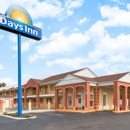 Days Inn By Wyndham Ottawa Zewnętrze zdjęcie
